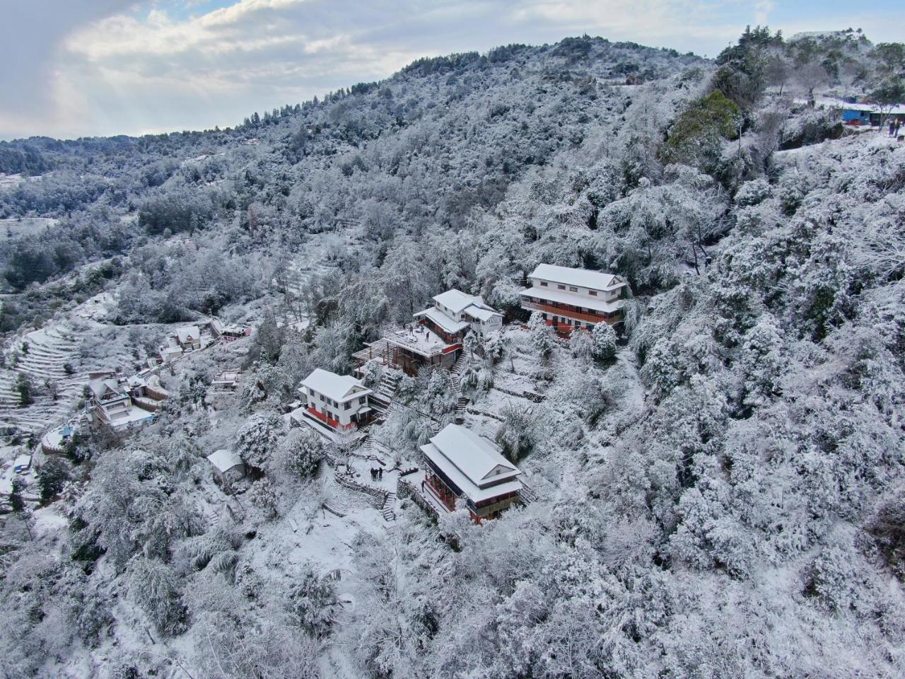 Everest Manla Resort Nagarkot Kültér fotó